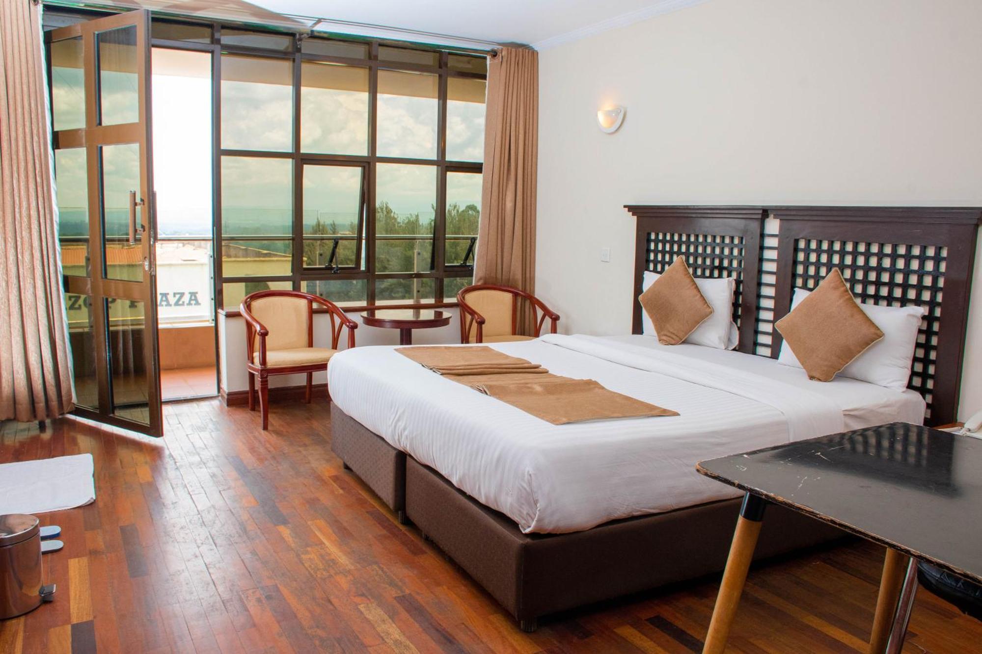 Cranes Suites Hotel Кітале Екстер'єр фото